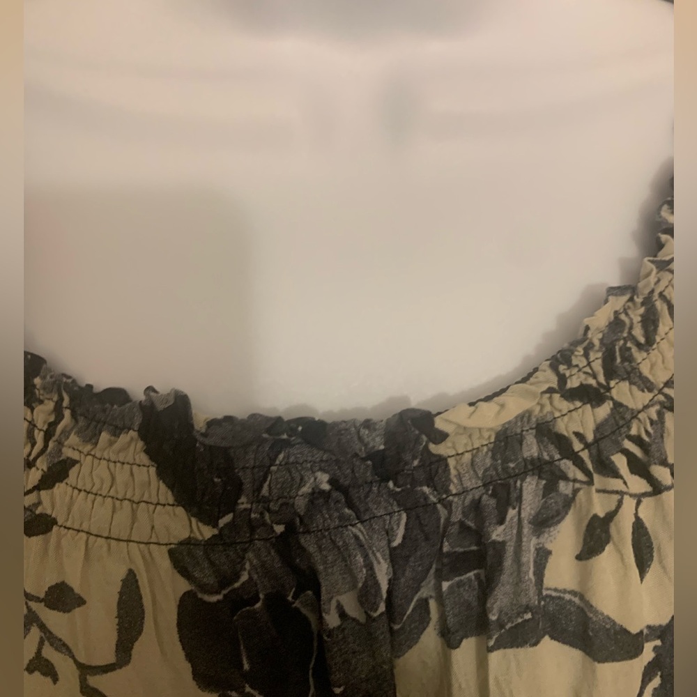 Weekend by Suzanne Betro Off The Shoulder Floral Ruffle Sleeve Top Sz XL - Picture 8 of 14